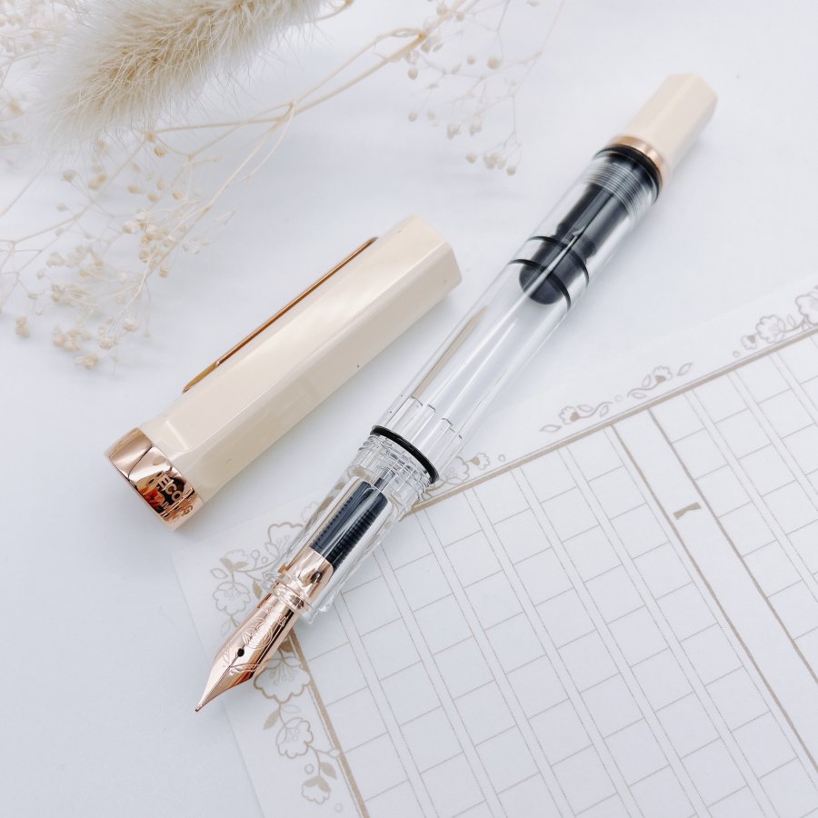 TWSBI ECO Cream Rose Gold（ツイスビー エコ クリームローズゴールド)