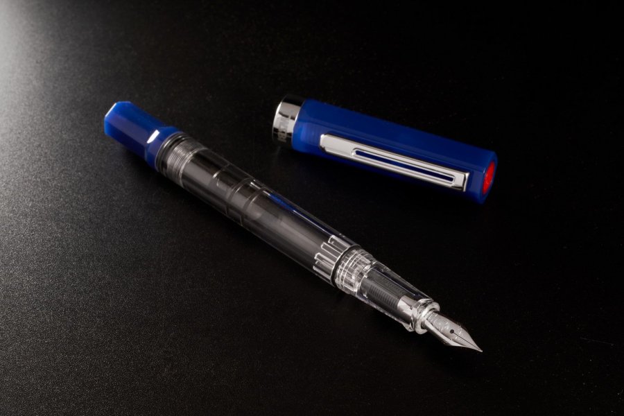 TWSBI ECO Dark Sapphire（ツイスビー エコ ダークサファイア）