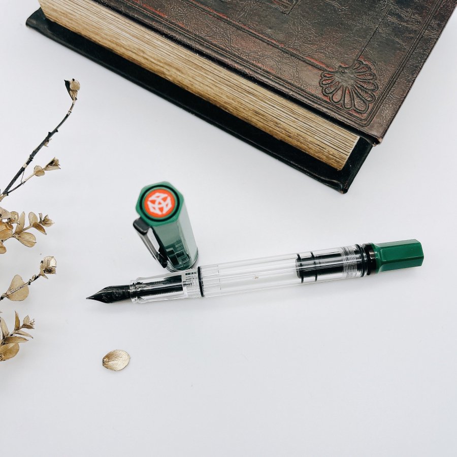 TWSBI ECO Irish Green（ツイスビー エコ アイリッシュグリーン）